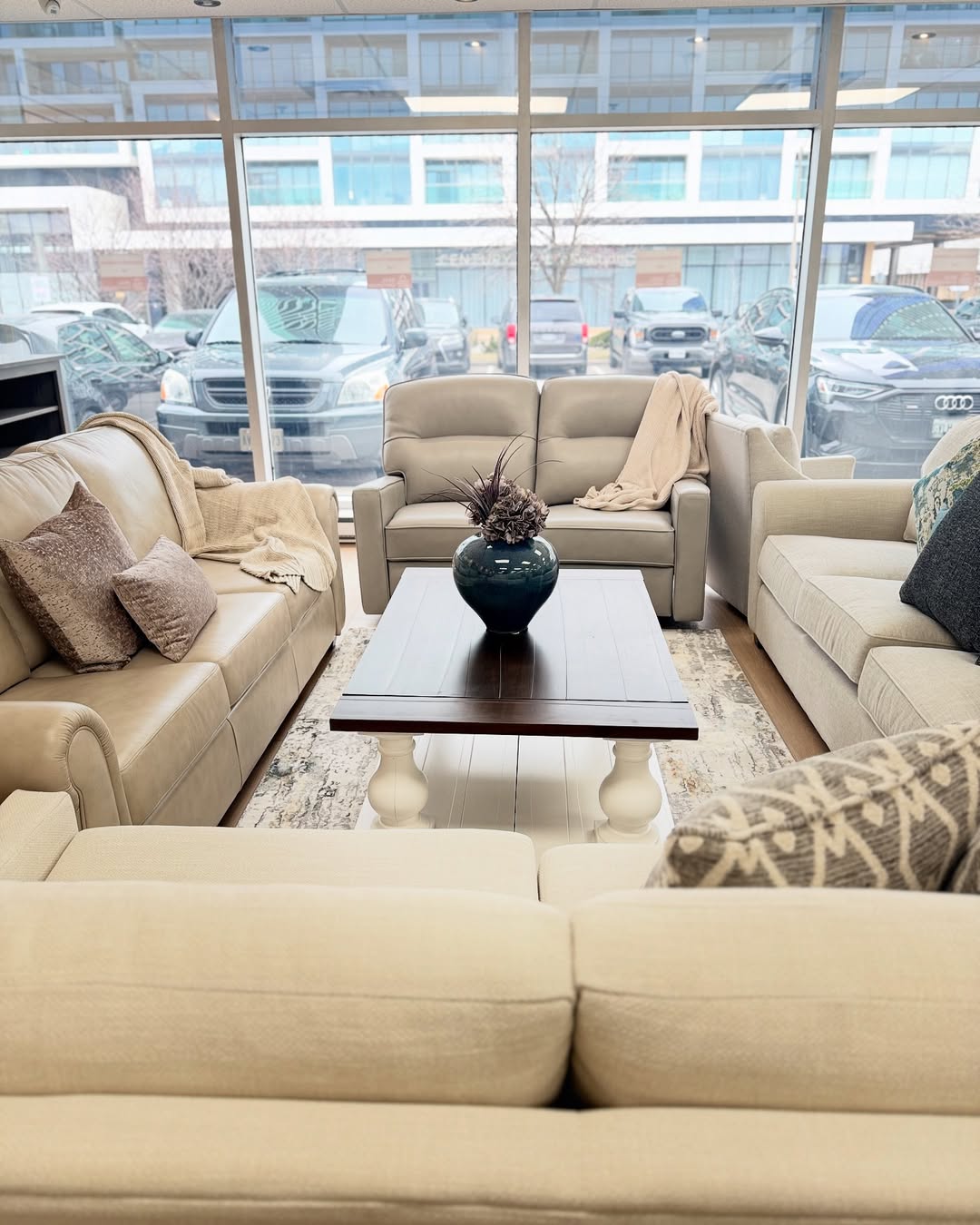Warning- Sitting here may cause extreme relaxation and sudden canceling of all plans.@deal_emporium Think Smart - Think about Deal Emporium!😉Enjoy your Shopping at Deal Emporium...Contact us @ (905) 410-